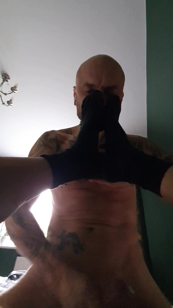 Sexydick: Dependentă de picioare