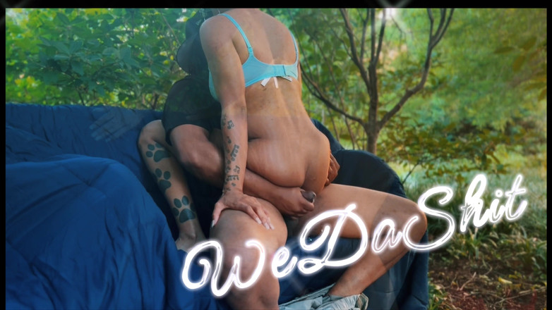 SexLoveRed: Hrátky s kundičkou u rybníka! Lesopark!