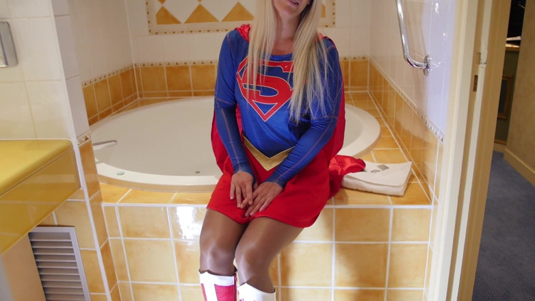 Nylon Xtreme: Outtakes od Caroline de Jaie - pierwszy anal dla superbitch