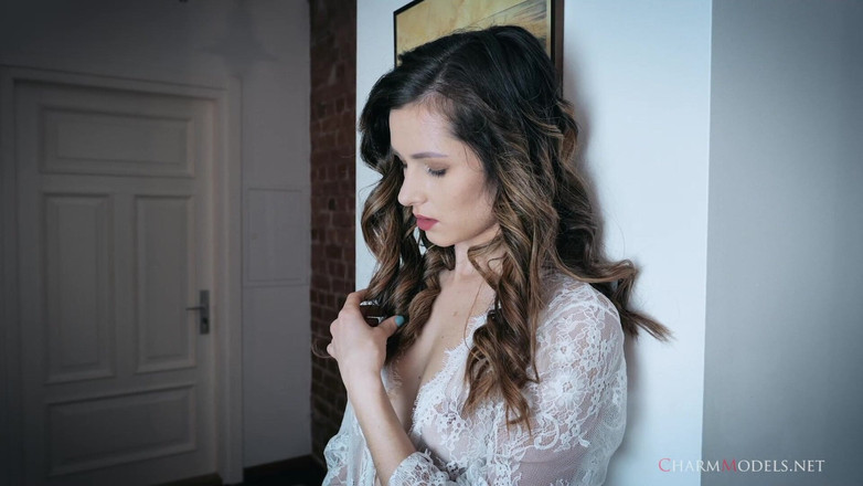 CharmModels: Josie suka bidadari kulit putih dengan bugil