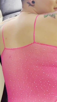 Femboy Calls for His Masseuse