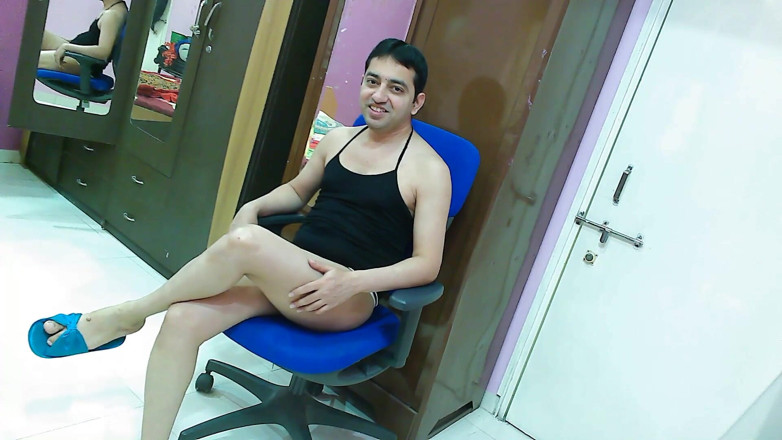 Cute & Nude Crossdresser: Sweet sissy crossdresser femboy Sweet Lollipop in a top, thong...