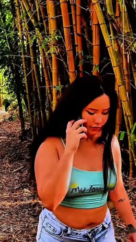 La Flora Forest: Kitty Dj Bucaramanga Exclusive Video
