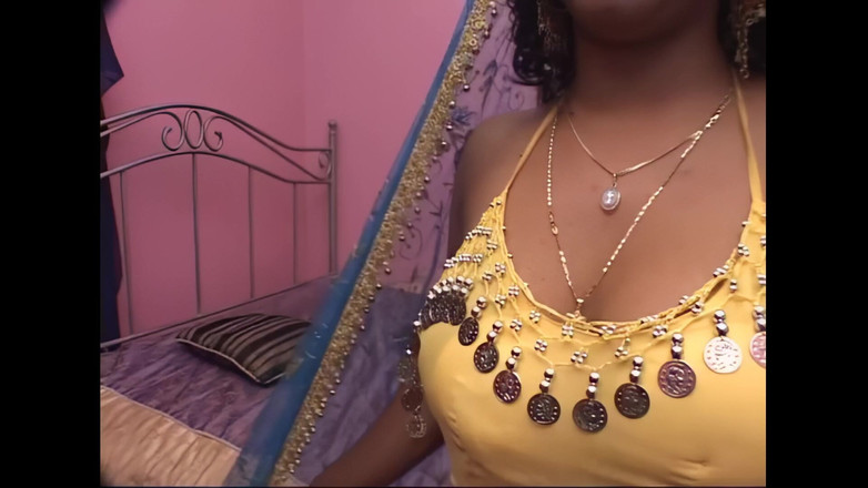 The Swingers & CO.: Perempuan jalang Kolej India Merayu untuk dubur kasar dan creampie