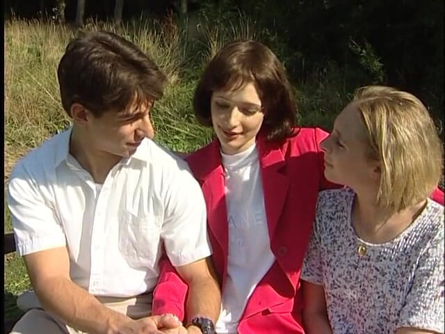 VintageXMovies: Outdoors with my boyfriend and my best friend
