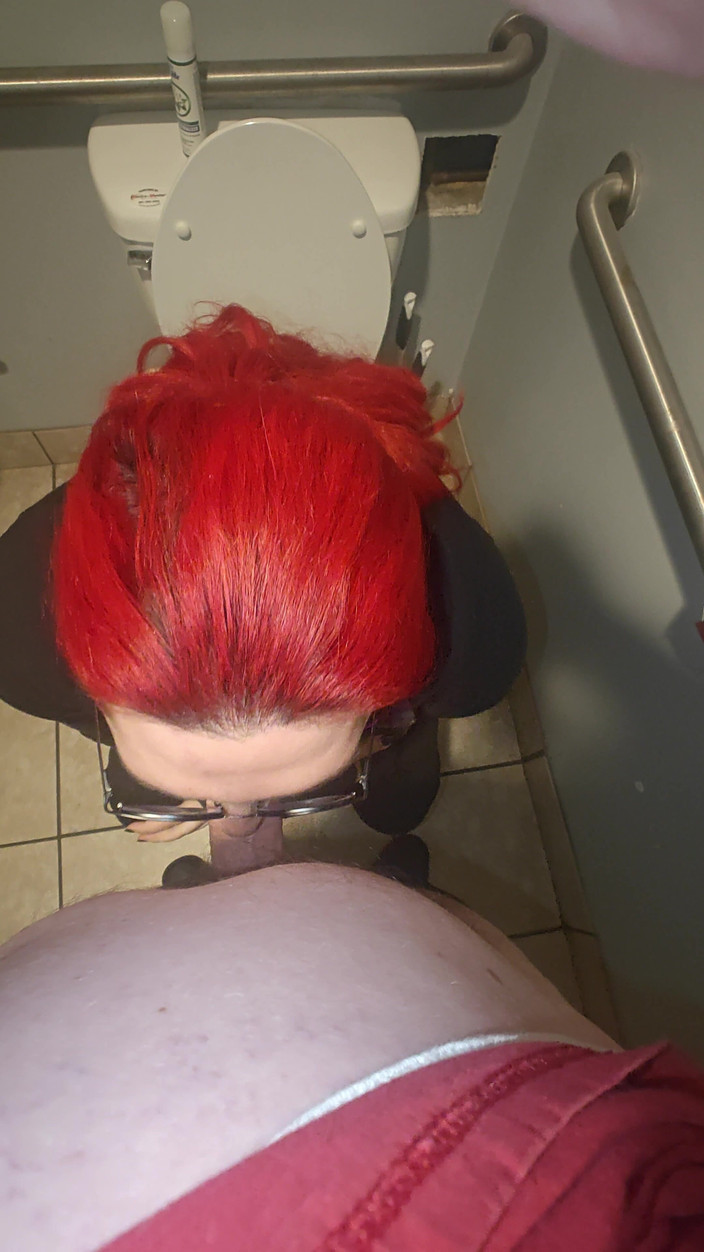 DaddyandLexa: Büyük memeli Asyalı kadın kılıklı kadın kılıklı döl boşaltma gırtlağına...