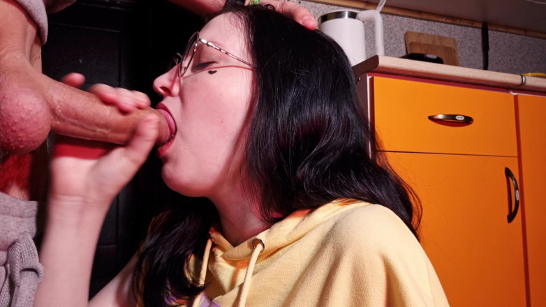 Vaisiti7: Stepfather, cum on my face like you cum on your...