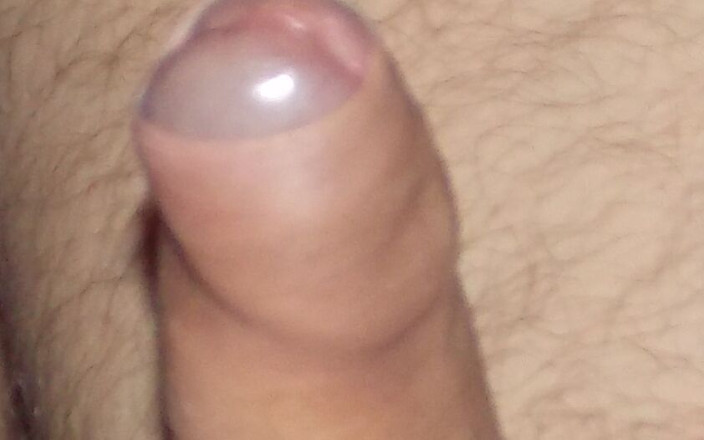 Jordance: 漂亮的大罗马鸡巴撸管并大量潮吹