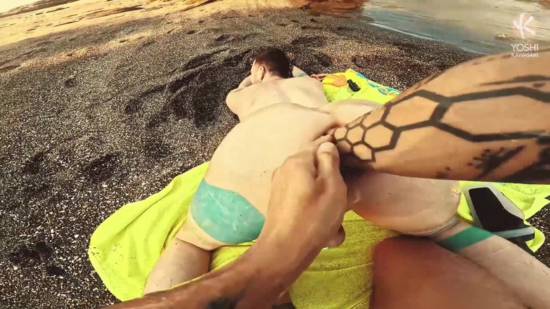 Yoshi Kawasaki XXX: Yoshikawasakixxx - Yoshi Kawasaki Meregangkan Lubang Axel Abysse