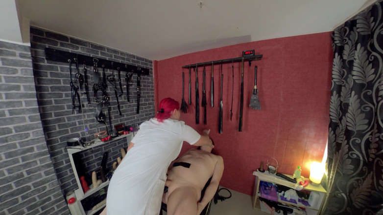 SassyTiff: Doctor Hell bottom control