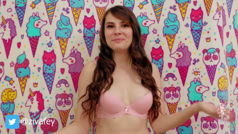 Ziva Fey: Ziva Fey - Boobie Bouncing