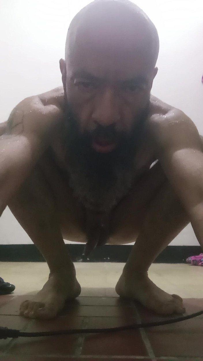 Jhonbahh: Exercising My Penis and Ass in the Mornings After the...