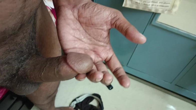 Tausif khan: Marathi boy missing her girlfriend