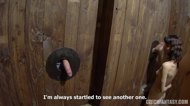 CzechFantasy: チェコファンタジー2 - パート5:小さな胸、大きなチンポ、そして後悔ゼロ - パート5