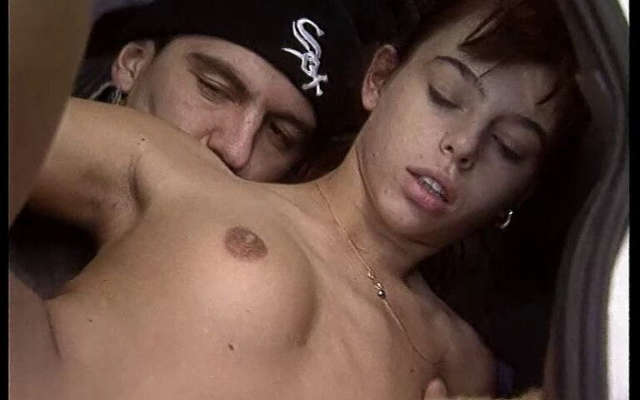 Videorama: Junge Debutantinnen - Freche Früchtchen