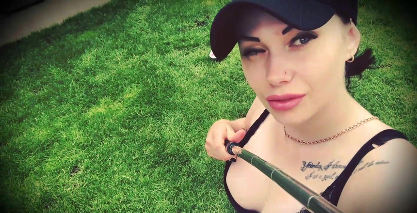 Goddess Misha Goldy: On Your Knees My Foot Bitch!!!