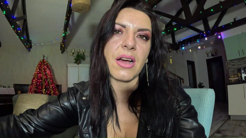 MilfyCalla: Sıkı am frikik, büyük göğüsler ve ıslak sakso - gırtlağına kadar alma...