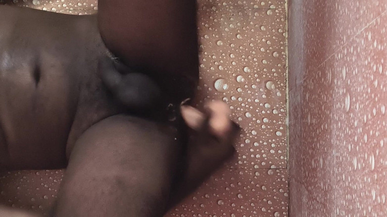 Twinky shadow: 用我的假阳具快速肛交自慰达到前列腺高潮