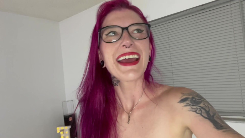Missellie8: Full Service Toilet Slave