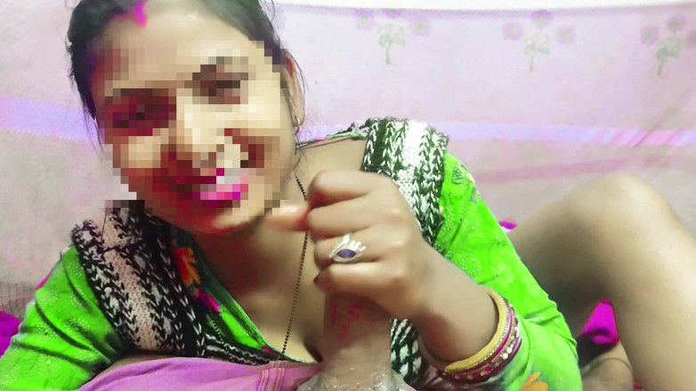 Bangala bhabhi: 口の中で激しくイク、硬い精子を食べる