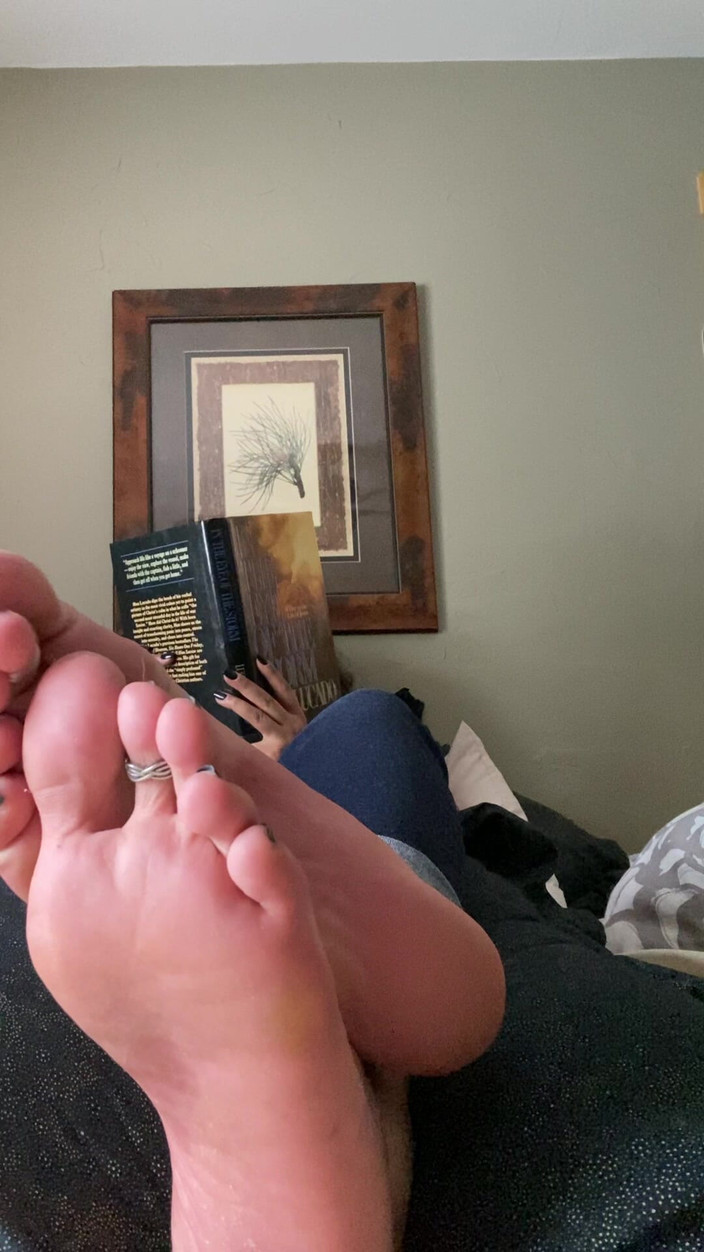 Tan feets: Tanfeets ayak tabanlarını görmezden geliyor siyah pedi