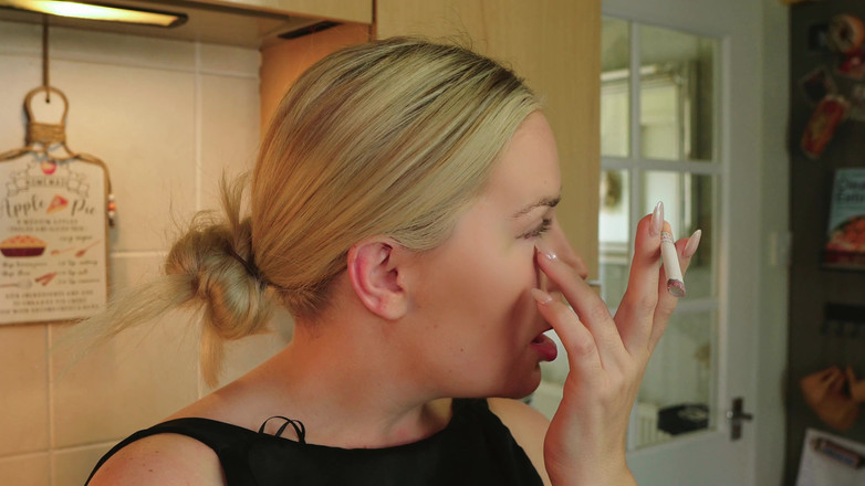 JessieHH: Fuma con la matrigna 4K