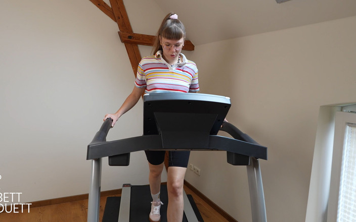 BettDuett: Non tagliato - chiavata sul tapis roulant !!