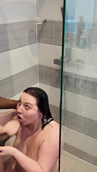 Blake Debarge - sexy porno-legende Harmony reigns fickt BBC in der Dusche