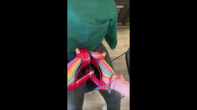 cd_aysemmm: 私の義理の息子が私の足に射精する