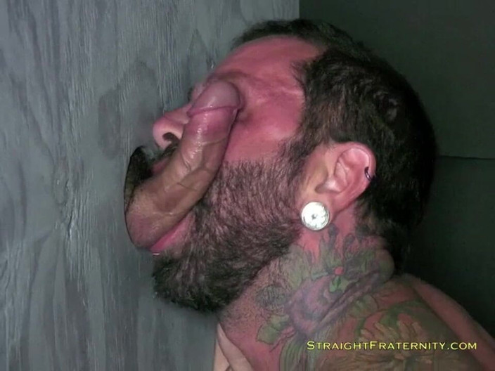 Straight Fraternity: Товстий венозний необрізаний член Барта смоктав