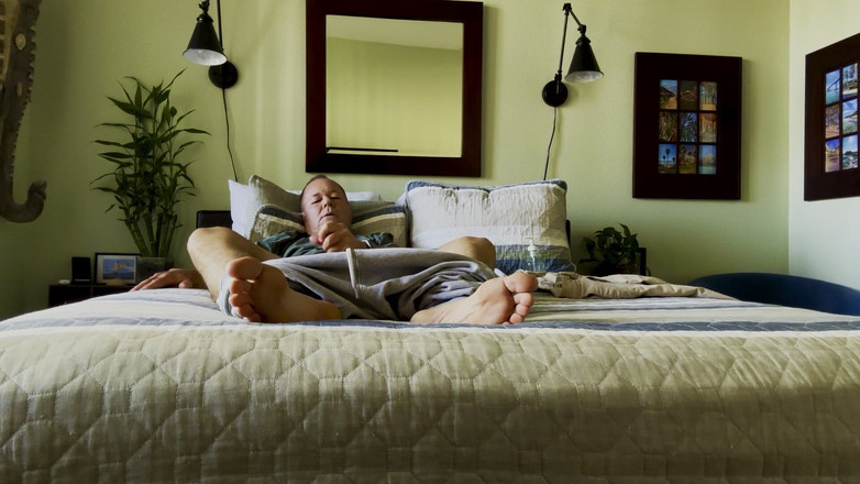 Barefoot Blake: 발 보기 박쥐와 정액