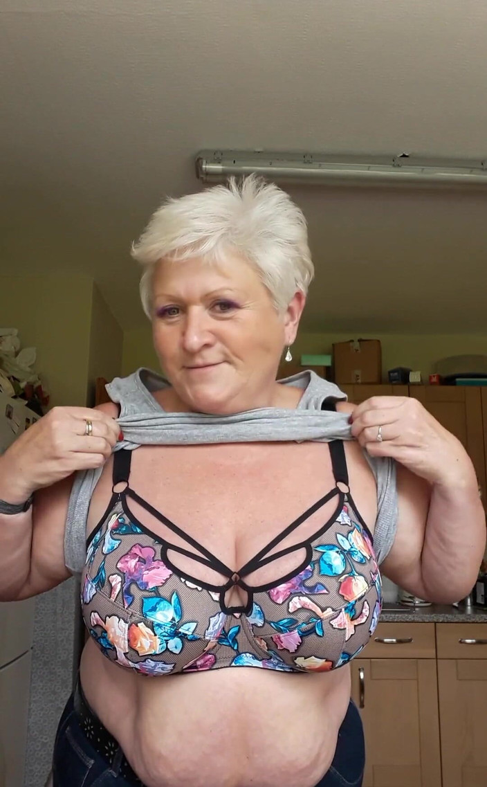 Uk Joolz: Poderia ser um dia para ficar bagunçado com ingredientes do...