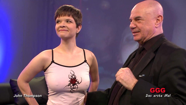 Gang Bang Germany: Ggg - 2 awek dalam blowbang mani Experim Slutty