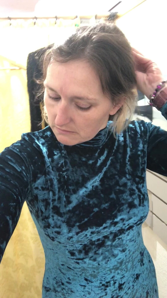 MistressWriggler: 공공 장소에서 벌거벗은 것이 유일한 방법일 때!