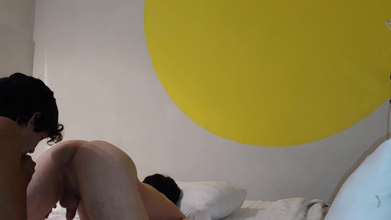 LeoTeenLatinos: Çek bakire twink ilk kez eşcinsel seksi deniyor - (brhomiv)