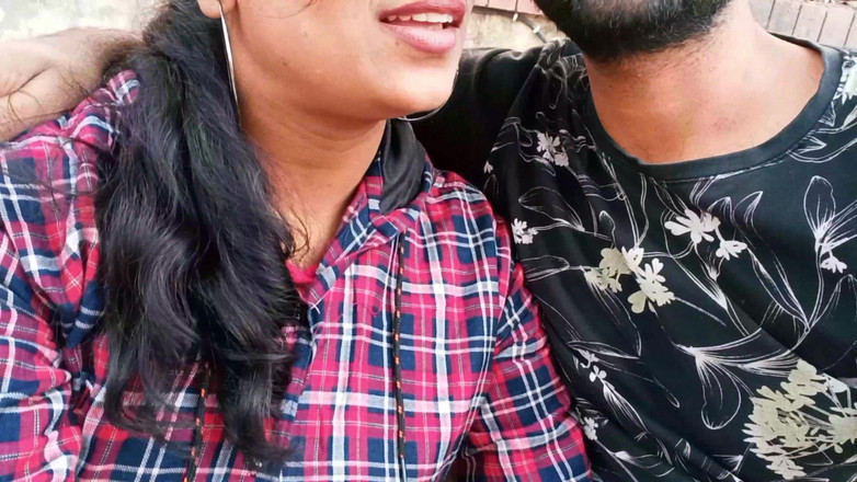 FireeCouple: 欺骗了女孩，我在公园里认识了，粗暴的痛苦操逼