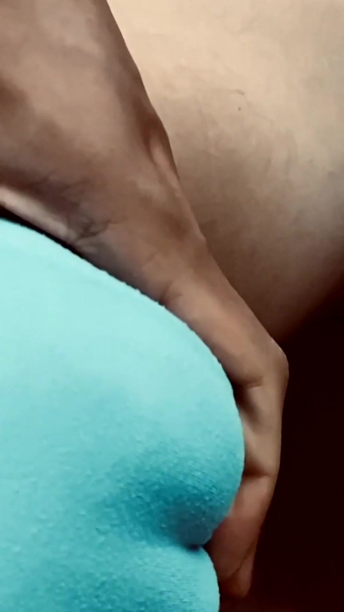 UnderXiaoQiang: Просто приємний розтирання в уповільненій зйомці