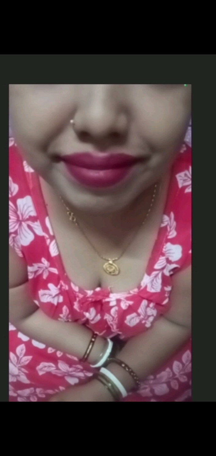 Bongsoniya69: Fru fingrar naken