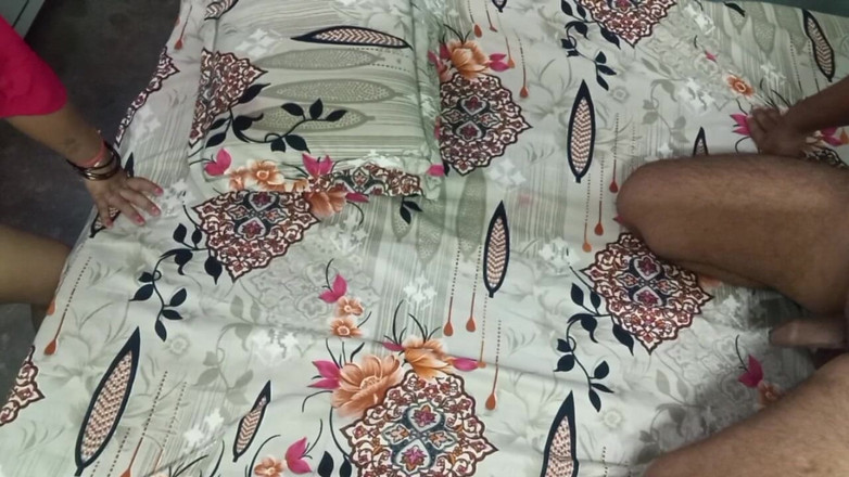 Manjushukla: Awek seksi baru berkongkek dengan teman lelakinya.