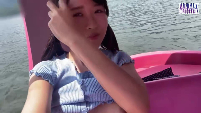 Far East pornography: F-cup thrill paseo con una belleza amante de la leche...