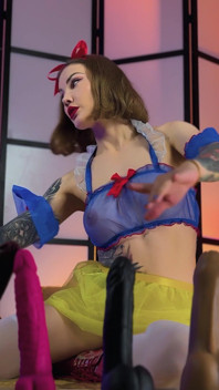 Snow White's Hot Ride