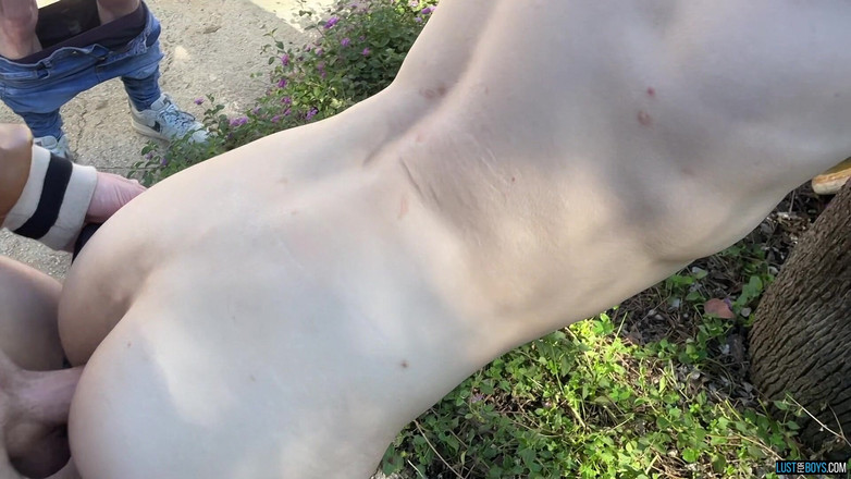 Lust for boys: 야외에서 따먹히는 자지 미친 소년 - 2부