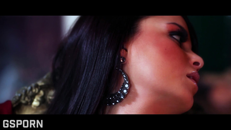 Romantic & Sensual 4K: Película completa de sexo romántico con sexo anal y lésbico...