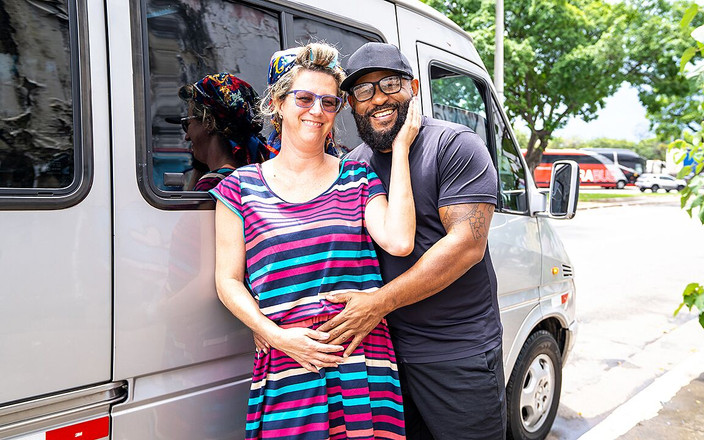 MaturePickup: 巨乳熟女は私のバンで硬いアナルを犯しました