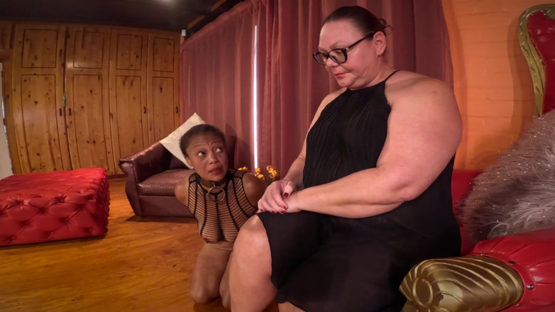 Mistress April: The Observation of the Observer