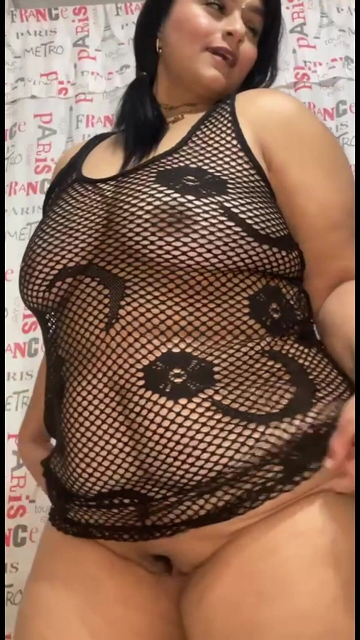 Athenaking: Мадуро з пишною великою дупою займається сексом з великими цицьками і мастурбацією