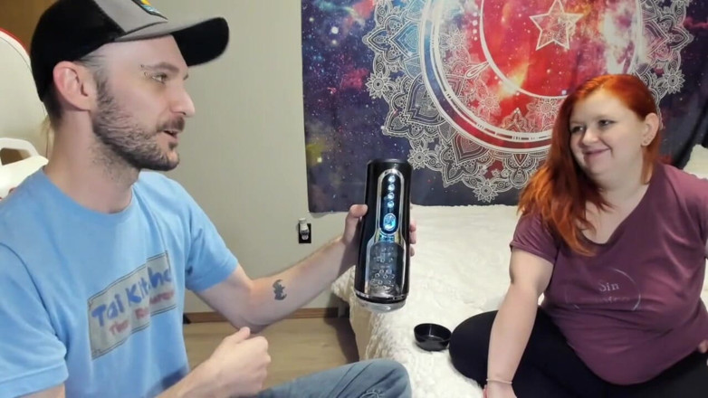 Sin Spice by Sophia Sinclair and Jasper Spice: Foreglad Fenian automatic masturbator unboxing