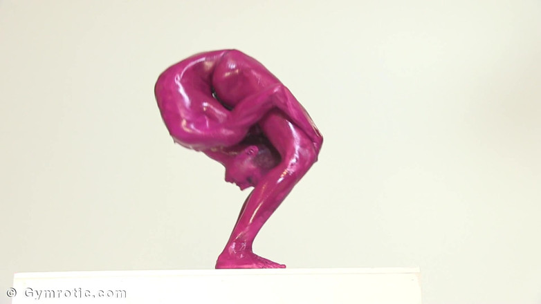 Watch4fetish: Flexible Exercises with Body Painting