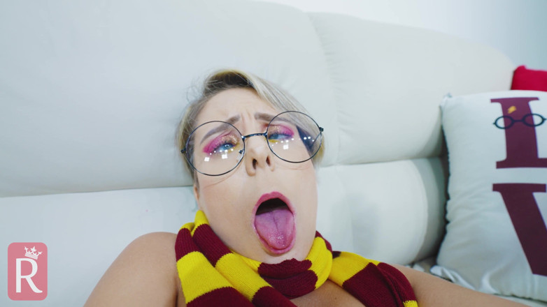 Redqueen films: Hogwarts student gets anal fuck with a sex machine