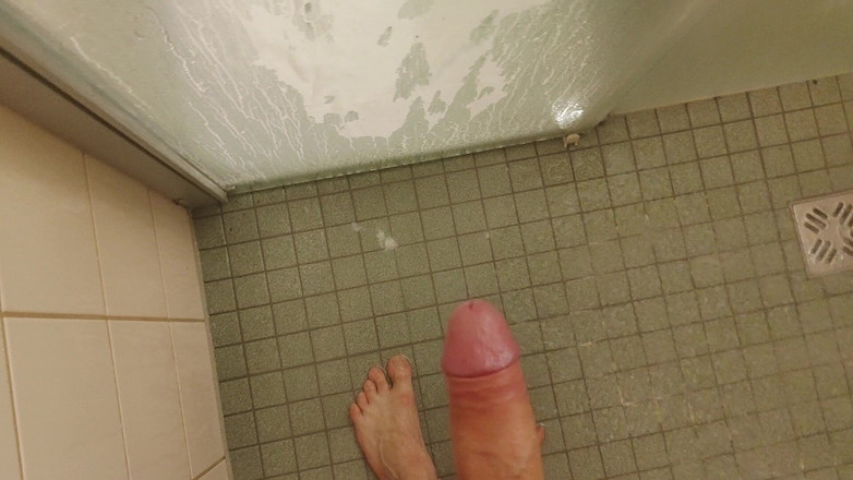 Bayer911: Mijo e porra no copo do meu chuveiro